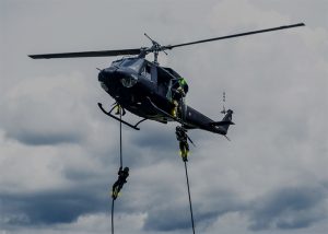 identification des soldats lors de descente en rappel d'helicoptere