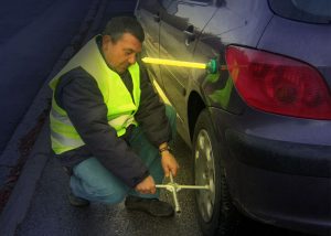 Notbeleuchtung für Pannen oder Verkehrsunfällel