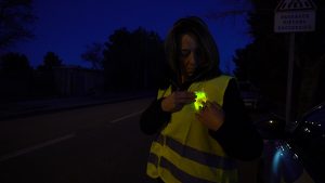 Visipad light patches can be used alongside the yellow vests in order to mark people